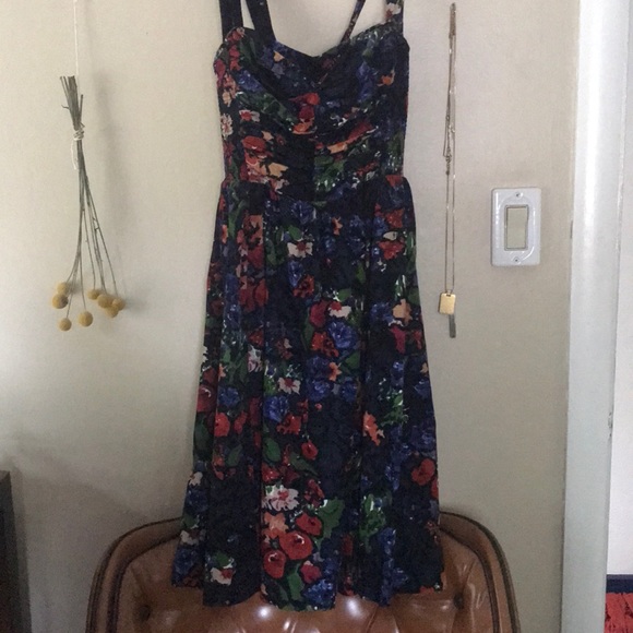 HD in Paris Anthro Corduroy Floral dress! - Picture 6 of 8